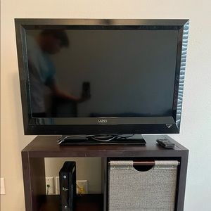 Vizio 32-Inch HD TV